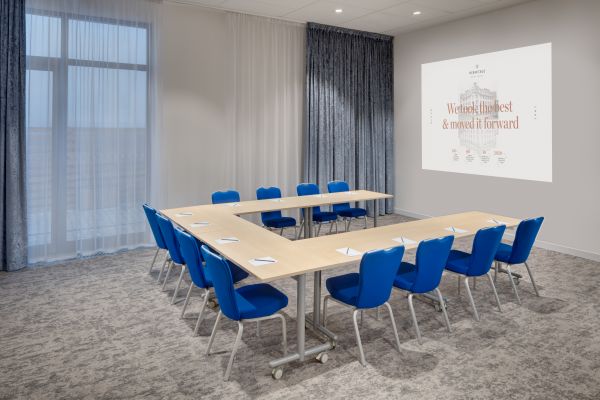 Courier meeting room